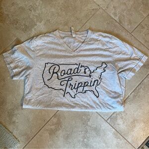 Gray V-Neck 'Road Trippin' Graphic Tee